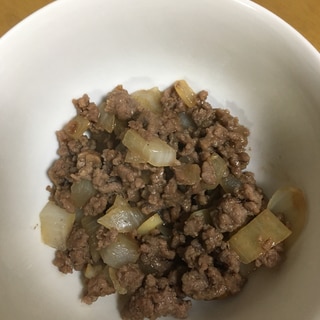 ご飯にかけておいしい肉そぼろ